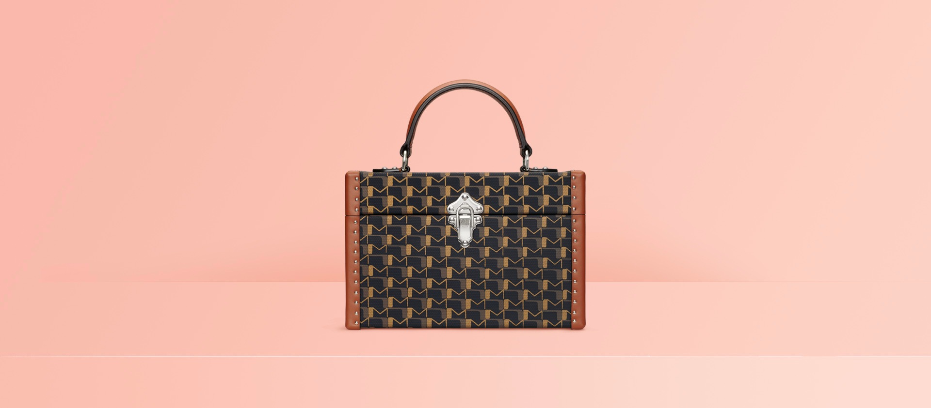 Moynat 액세서리 마리나 베이 샌즈의 더 샵스